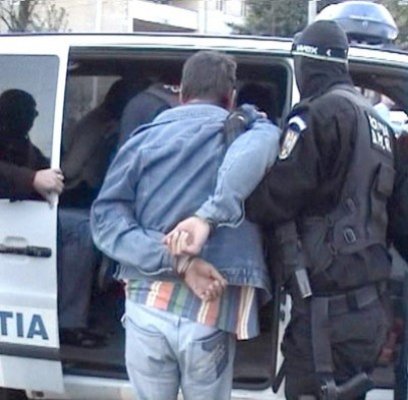 Au furat un utilaj agricol din curtea unei societăţi